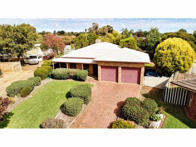 11 Poidevin Place, Dubbo