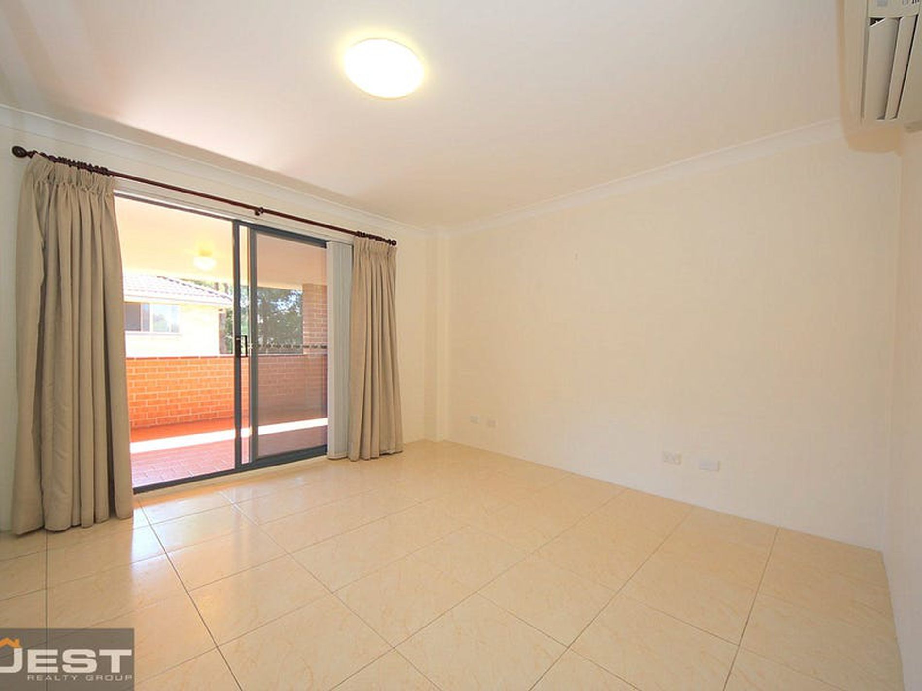 10 / 47 Cairds Avenue, Bankstown