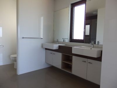 1/8 Sorrento Street, North Beach