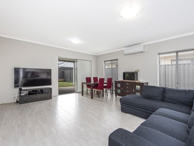 8 Athens Road, Wellard