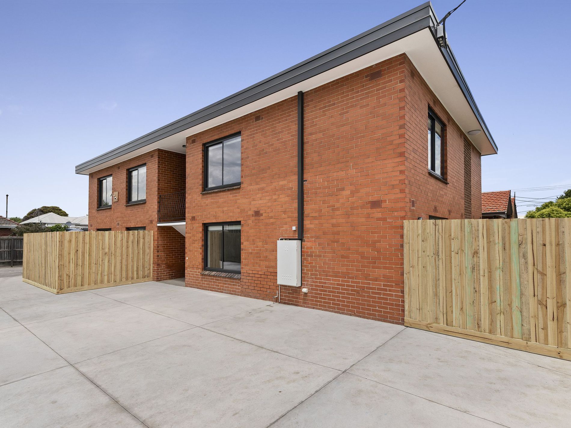 4/4 Donne Street, Coburg