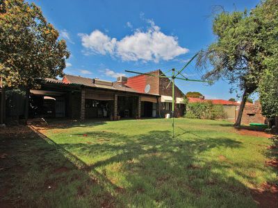 12 Hampden Street, Kalgoorlie