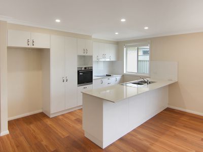 24 Breckenridge St, Forster