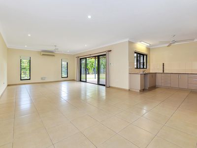 63 Wood Crescent, Rosebery