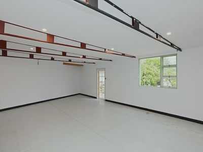 8 Shearn Crescent, Doubleview