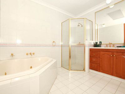 16 / 3 Island Drive, Tweed Heads