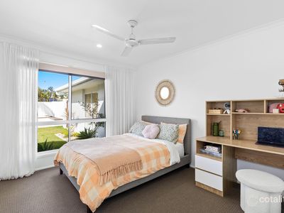68 Parkway Drive, Mooloolaba