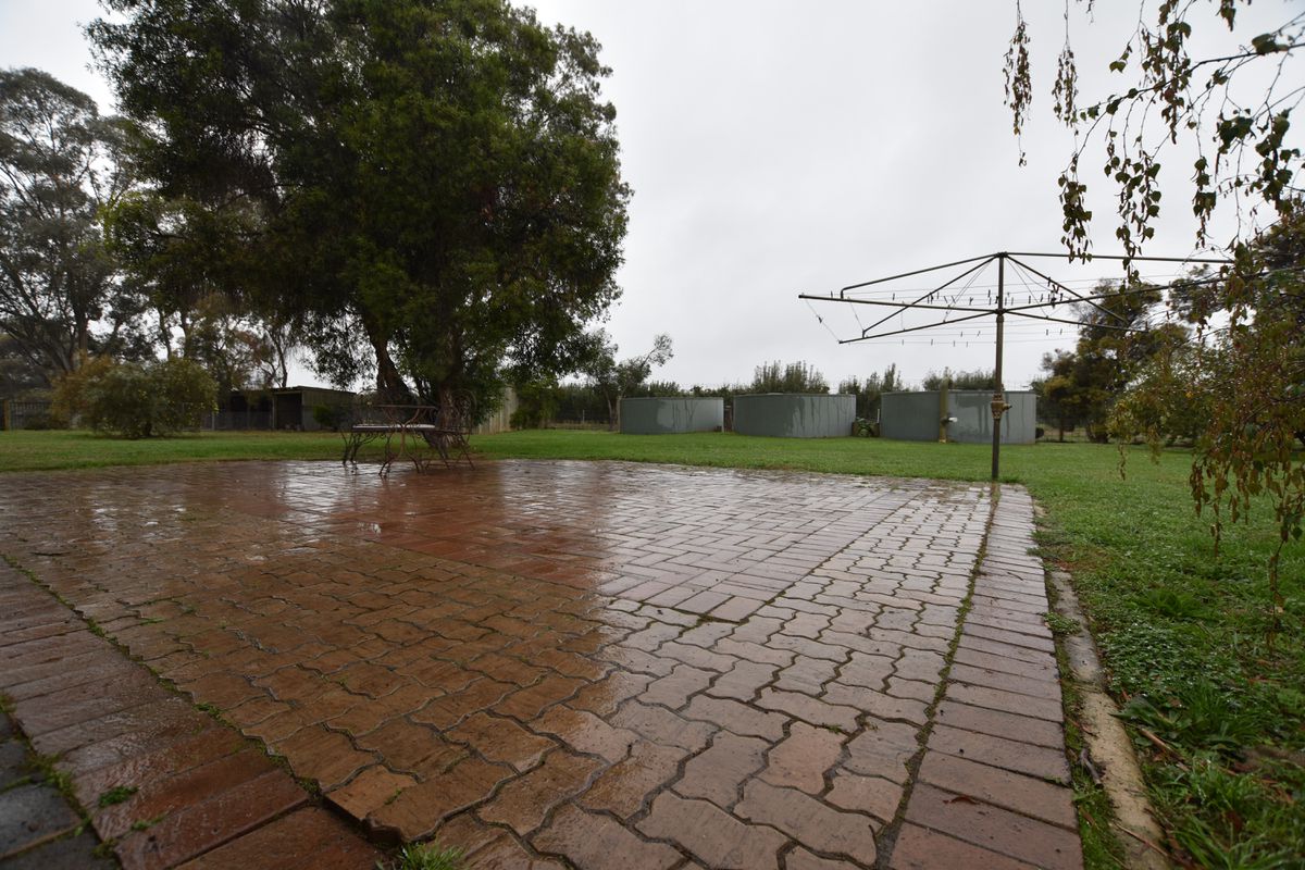 93 Howards Lane, Kyabram