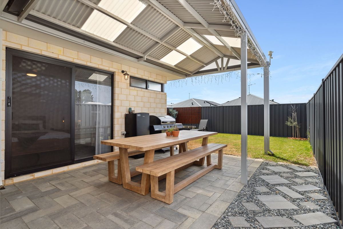 56 Grover Way, Ellenbrook