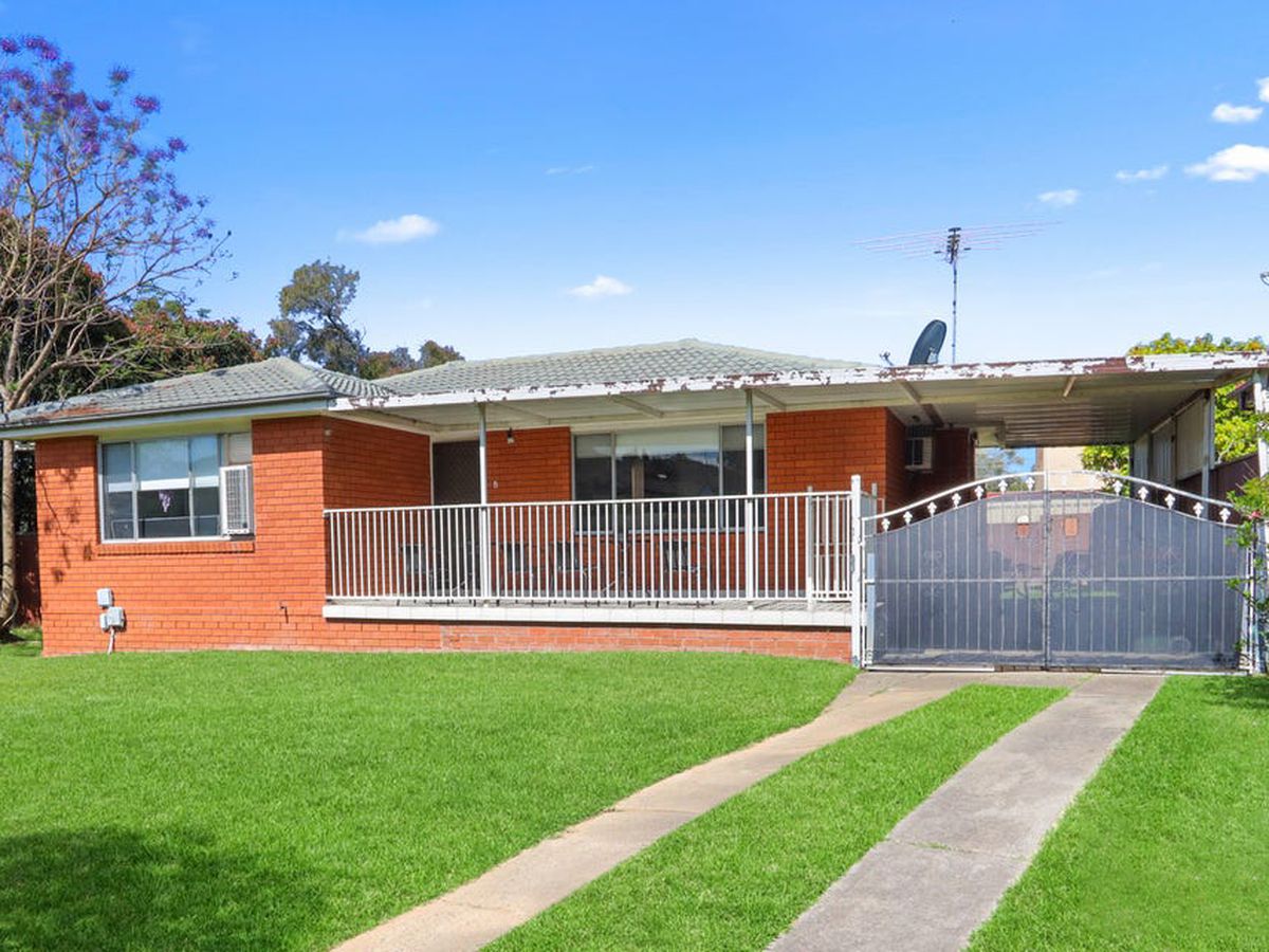 8 Day Place, Prospect Legend Real Estate