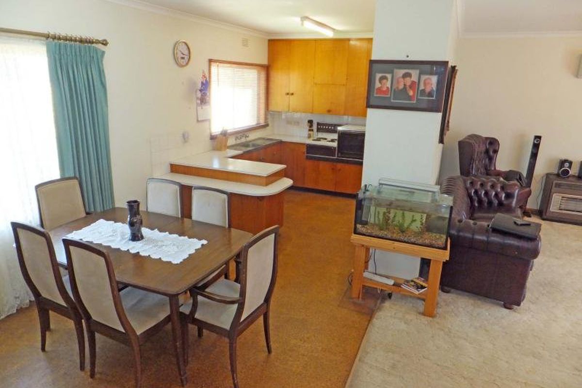 17 Jacaranda Avenue, Kyabram