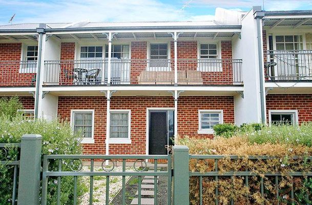 4 Cooma Lane, Craigieburn