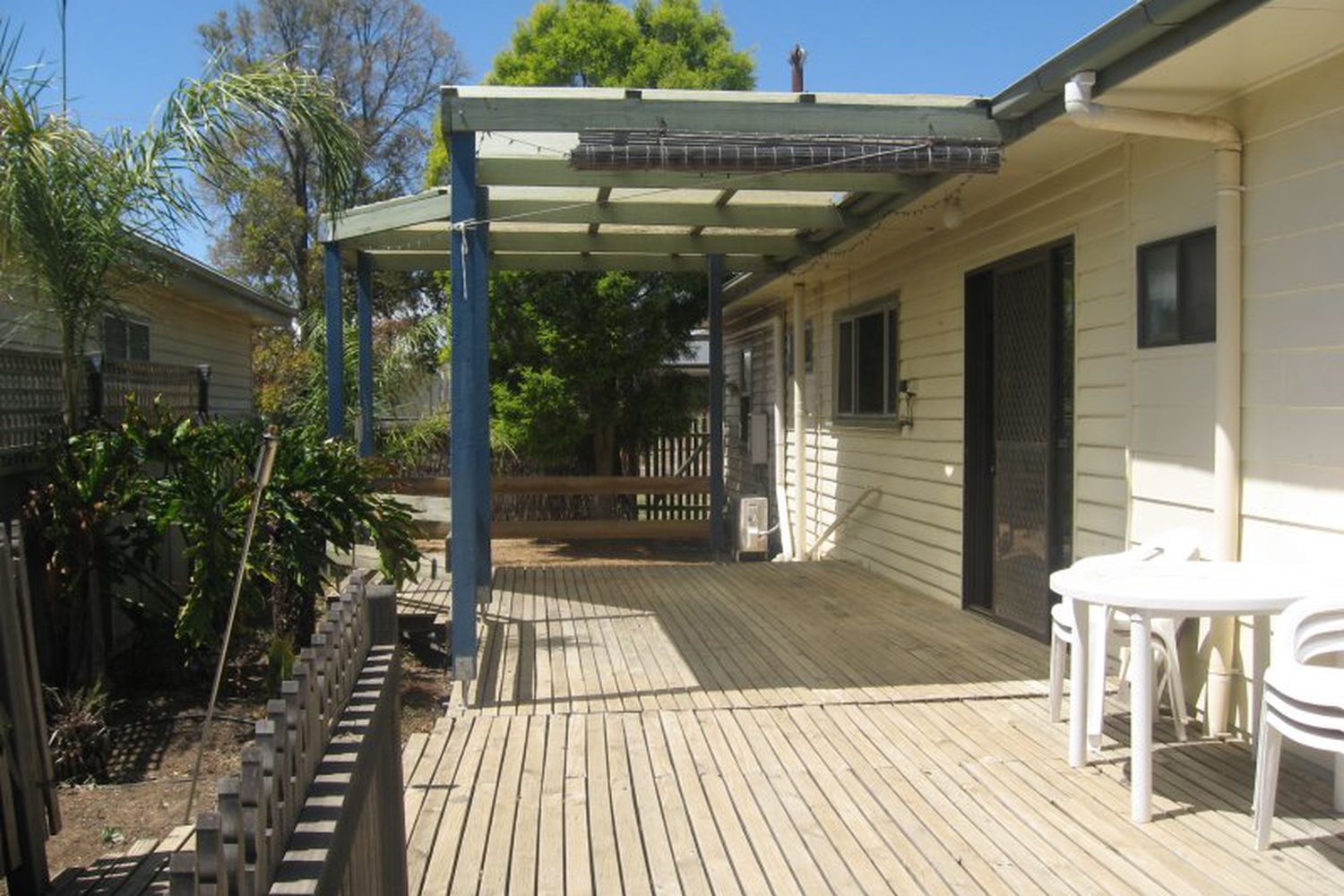 19 Alexander Avenue, Horsham