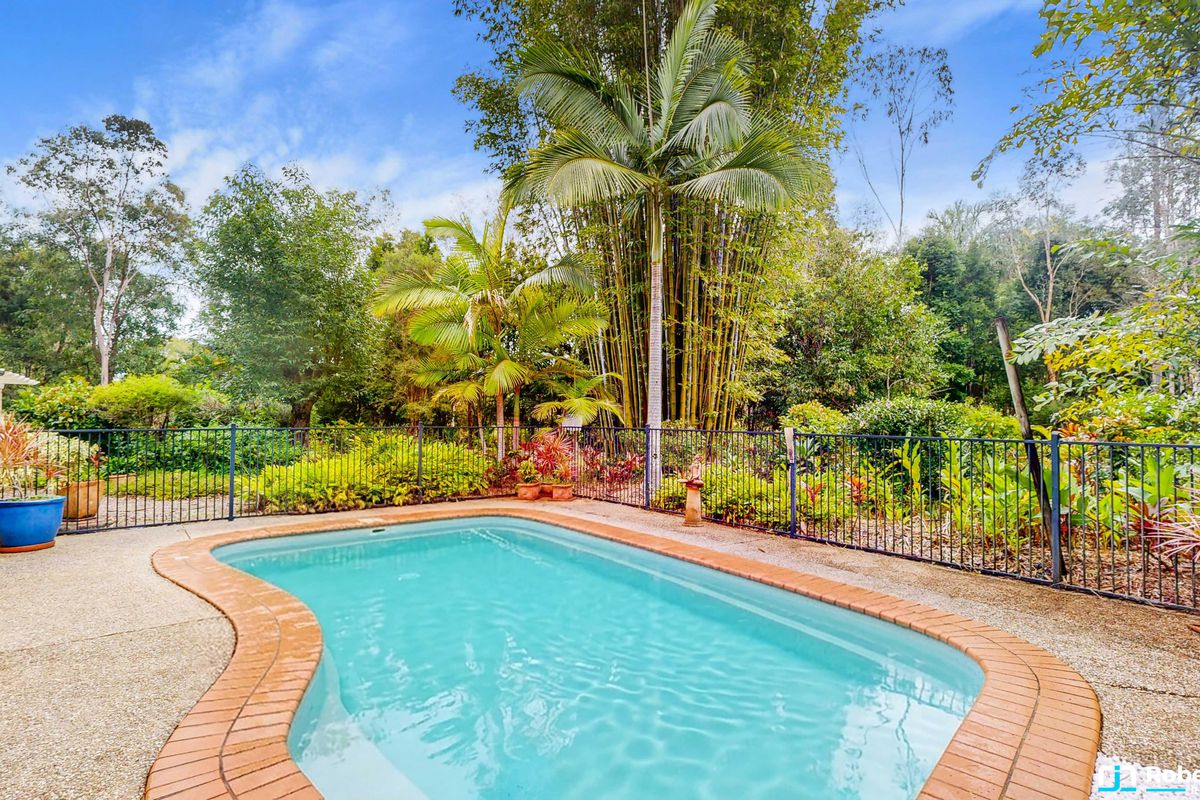 90 Woodhaven Way, Cooroibah
