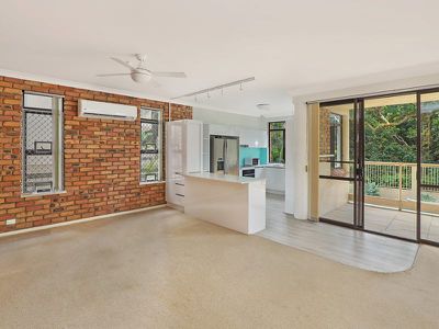 58 Parkyn Parade, Mooloolaba