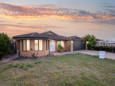 11 Hoop Place, Canning Vale