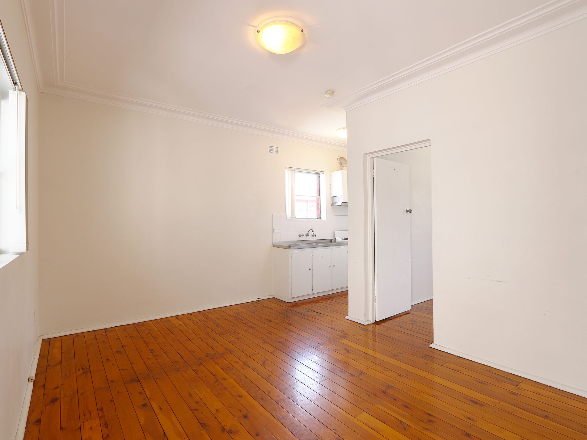 8 / 11 Derby Street, Kogarah