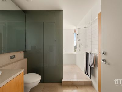 15 / 14-18 Kings Park Avenue, Crawley