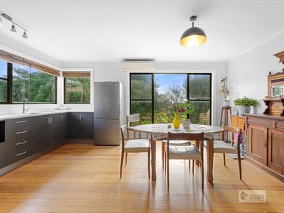1316 Calder Road, Calder