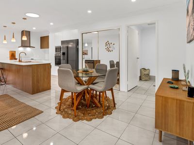 1 / 28 Armani Avenue, Pimpama