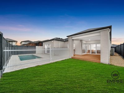 16 Berrenda Street, Clyde North