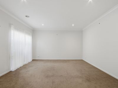 1 / 42 Ross Street, Sale