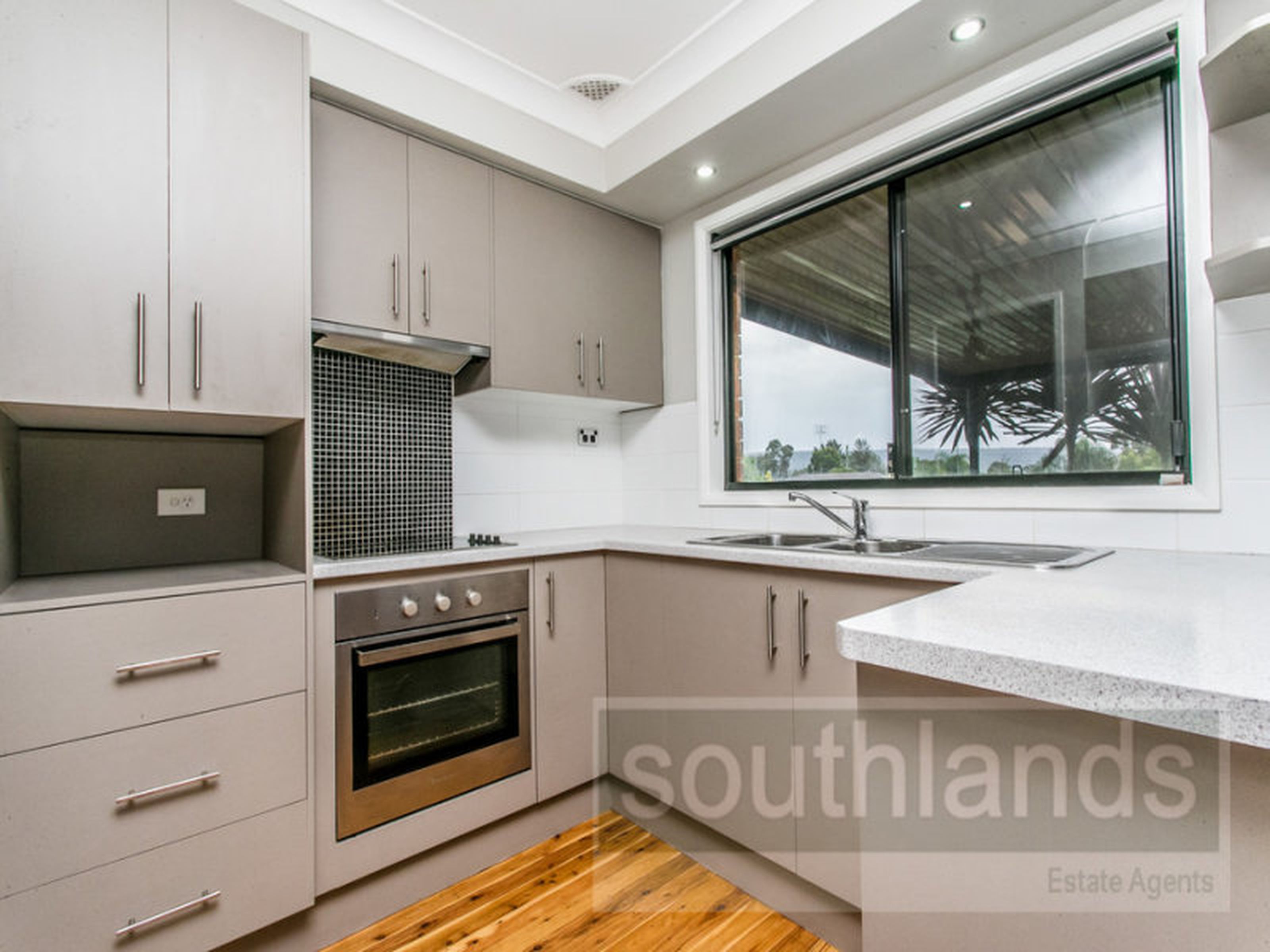 15 Cornelius Place, REGENTVILLE