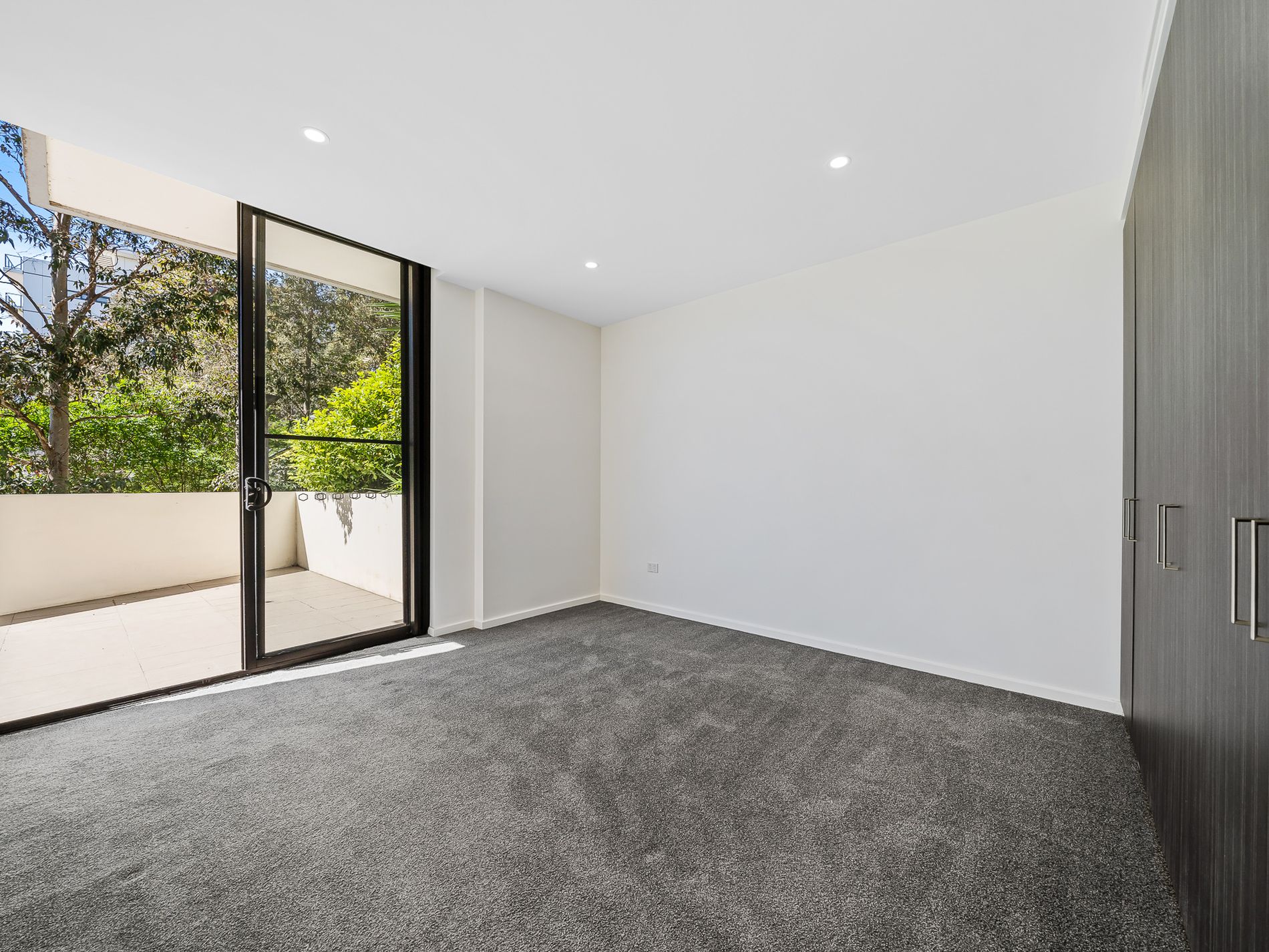 67/97 Caddies Boulevard, Rouse Hill