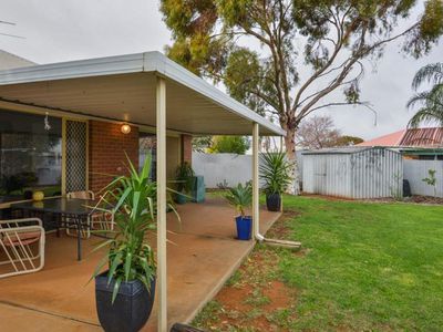 8B Siberia Close, Hannans