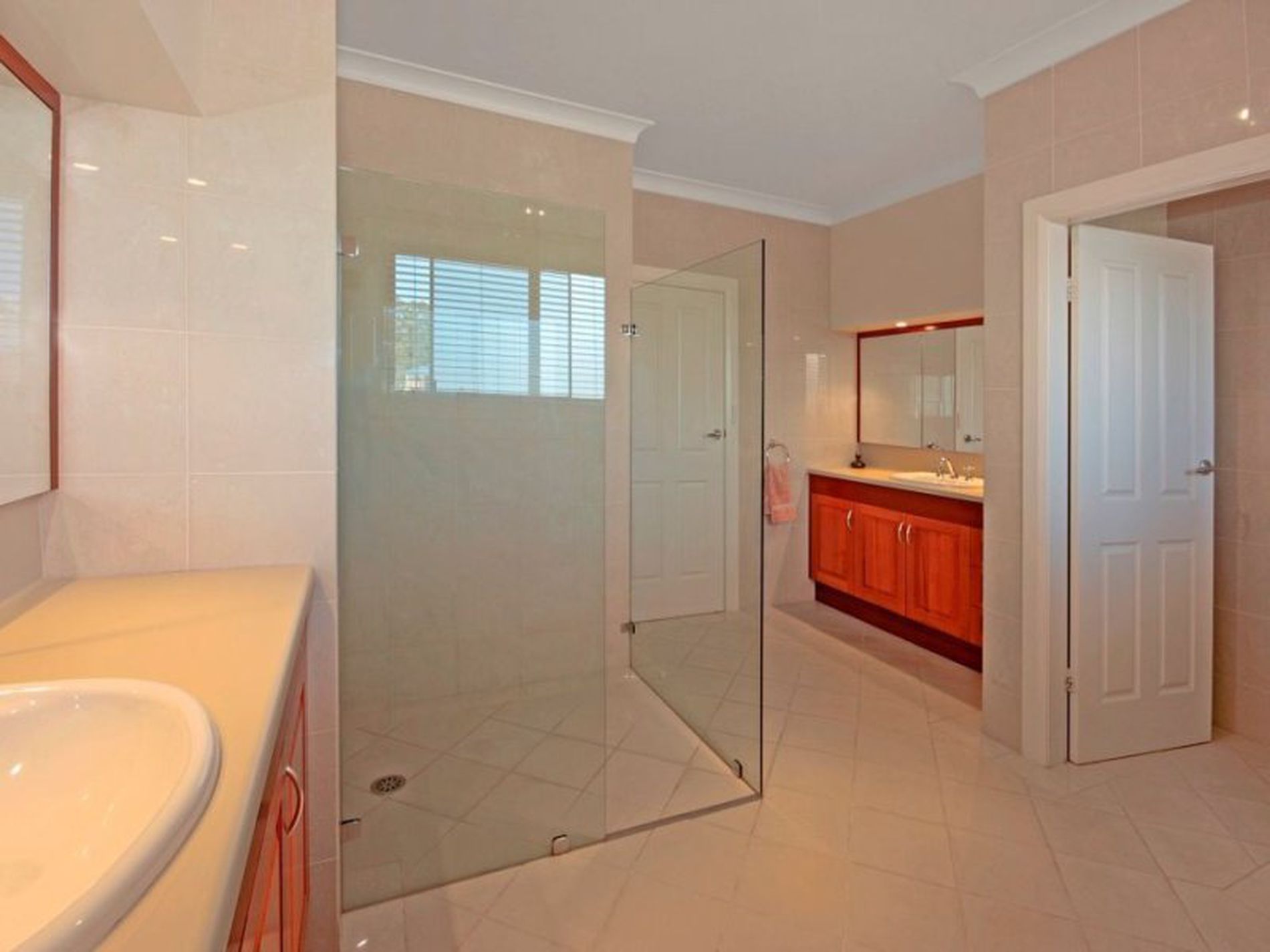 11 Seascape Close, Narrawallee