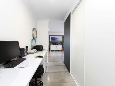 11 Kambany Approach, Dalyellup