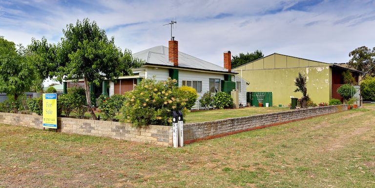 67 Weir Street, Euroa