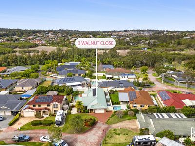 3 Walnut Close, Hamlyn Terrace