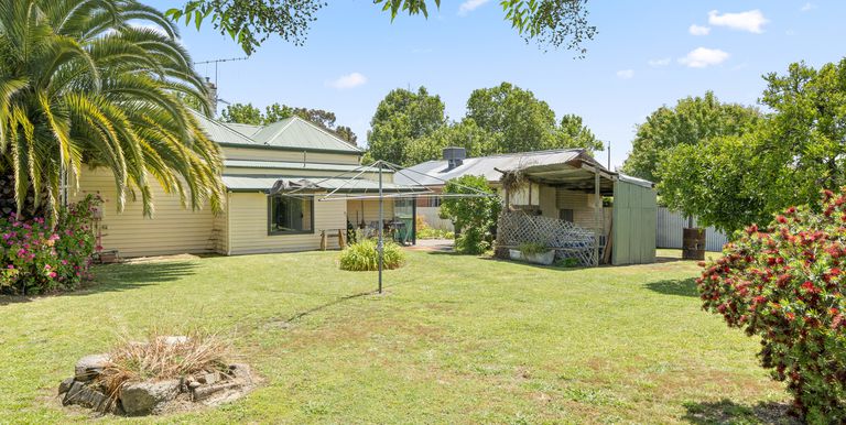 27 Clifton Street, Euroa