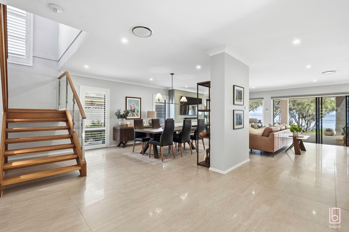 6 Yellawa Close, The Entrance North