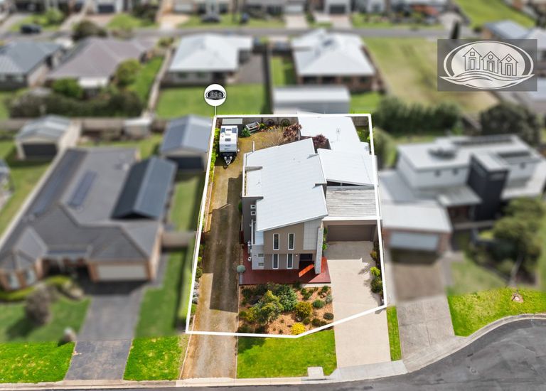7 Aquarius Court, Portland
