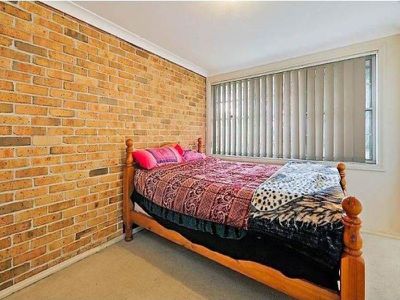 2 / 16A Highland Avenue, Toongabbie