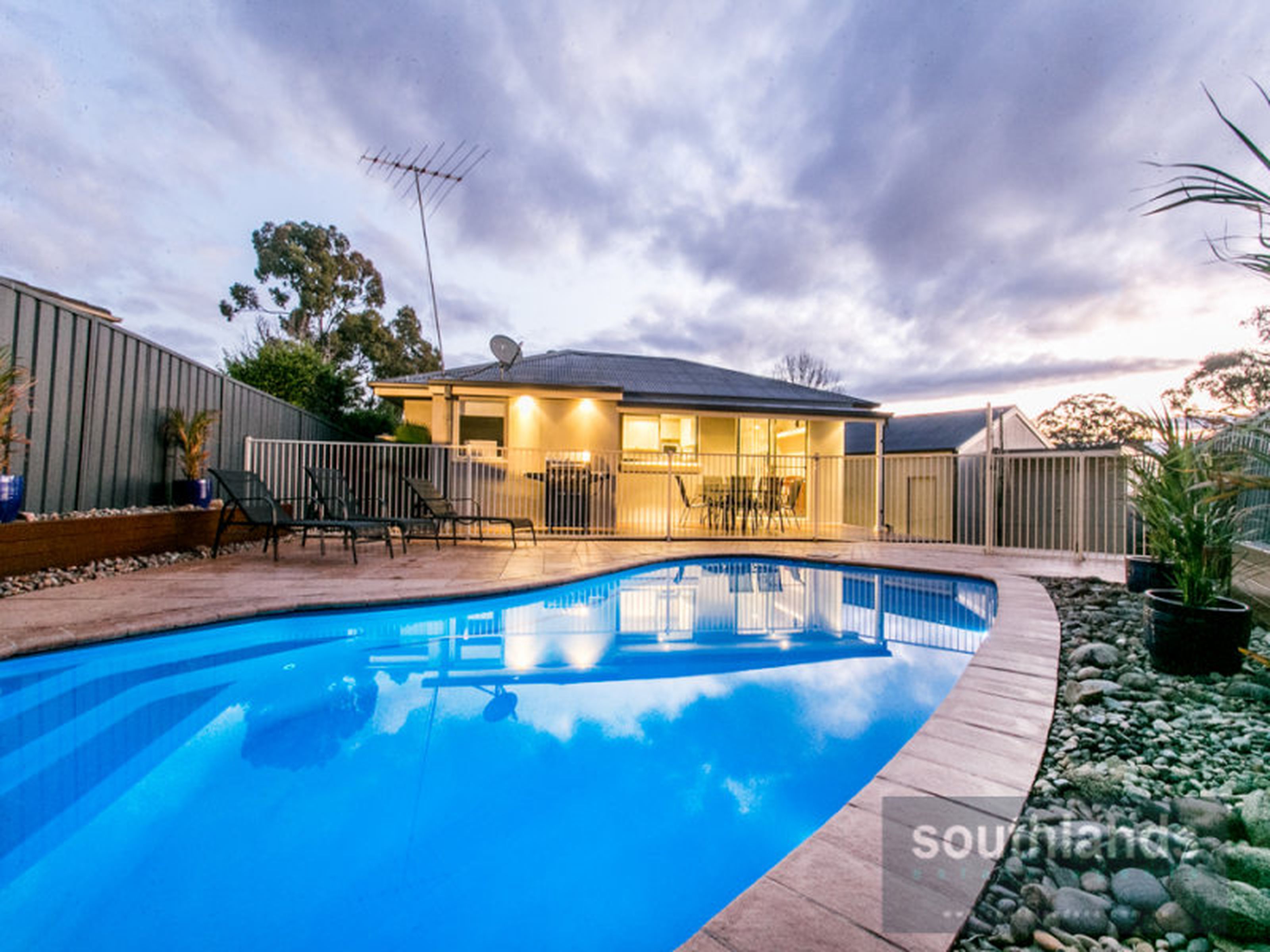 8 Berridale Ave, SOUTH PENRITH