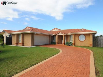 5 CURRAWONG COURT, Eli Waters
