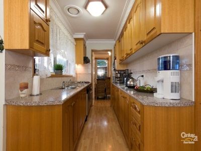 9 Hallam Road, Hampton Park