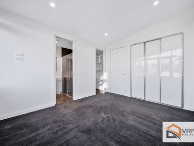 2 / 13 Norfolk Street, Moonee Ponds