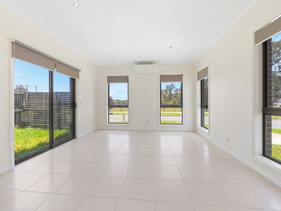 7 Patience Avenue, Doreen