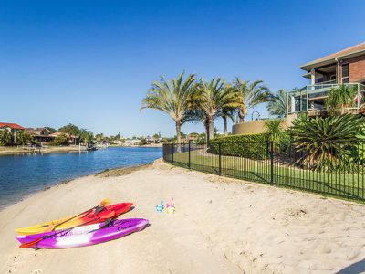 39 Cadence Avenue, Mermaid Waters