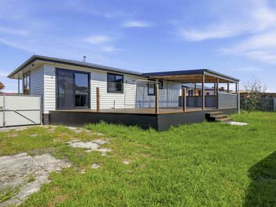 61 Adelaide Street, George Town