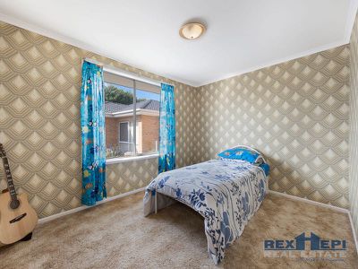 6 Anderson Close, Hampton Park