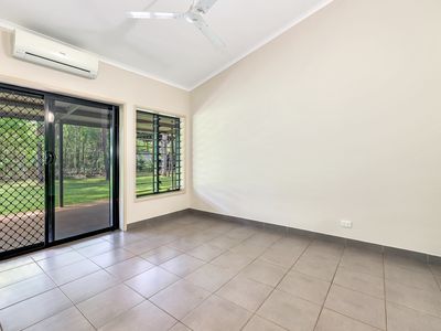 280 Beddington Road, Herbert