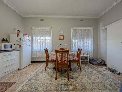 102 Shadforth Street, Kerang