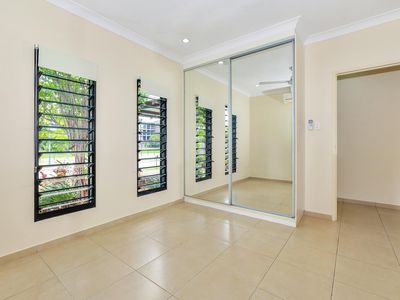 63 Wood Crescent, Rosebery
