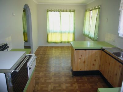 23 Edgeware Drive, Rochedale South