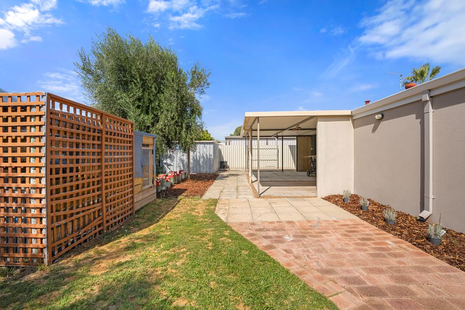 43 TRADE WINDS DRIVE, Safety Bay